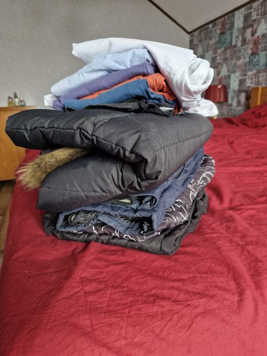 Отдам в дар детские вещи