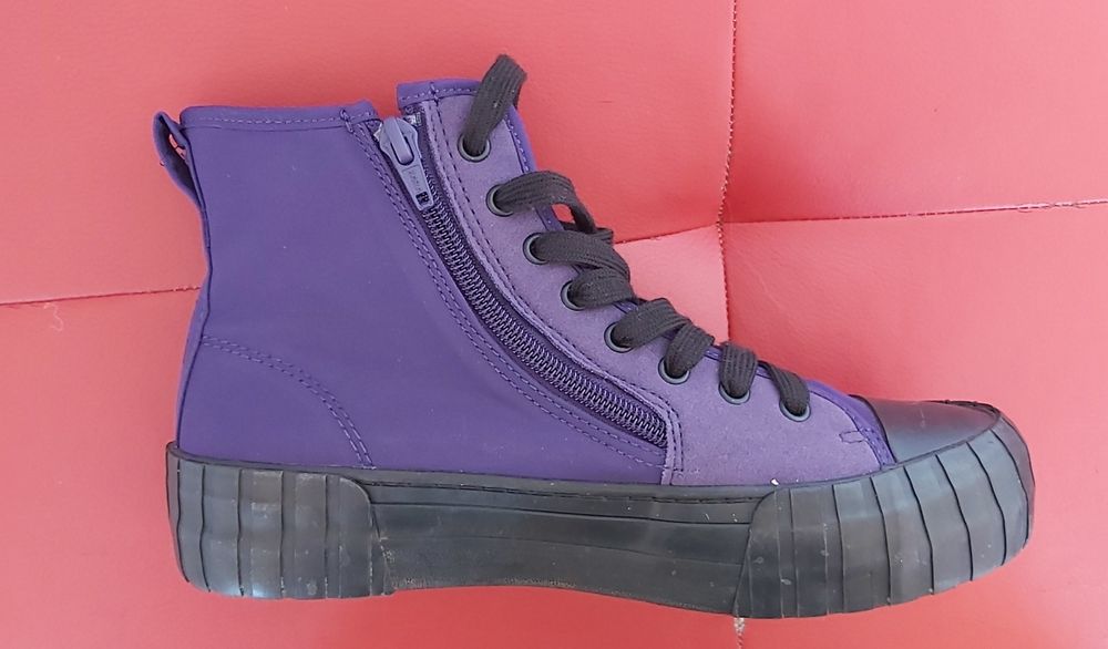 Кецове Wednesday, Zara, лилави, номер 37