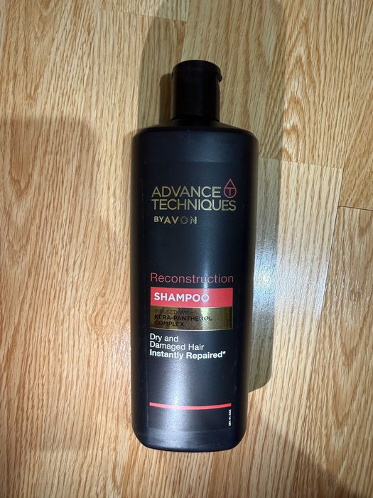 Шампоан Avon Advance Techniques – за суха и увредена коса 700ml