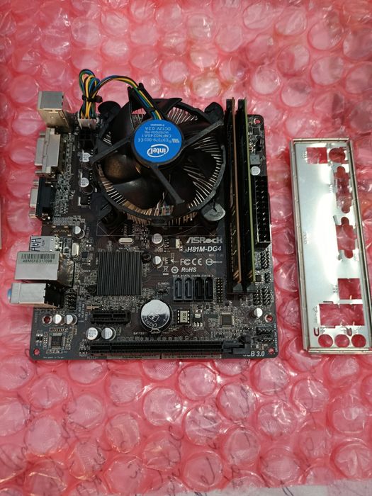 Intel i5 4460 ,8 gb ram