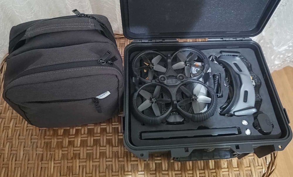 Drona Dji AVATA 1 Fly more combo, card, filtre, alte accesorii