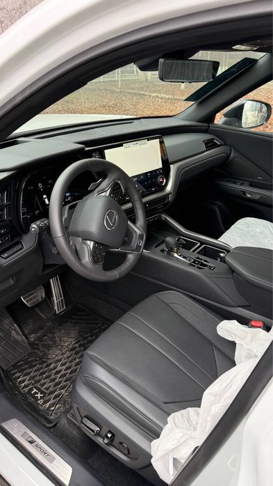 lexus tx500h f sport nalichi