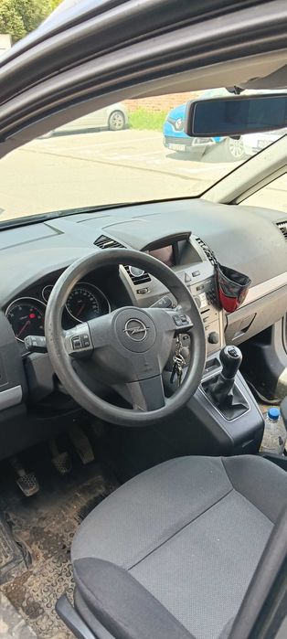 Opel Zafira b 7 locuri