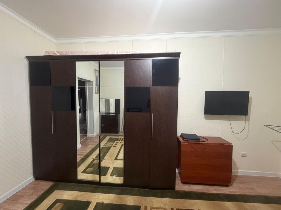 Шкаф с комодом, 60 тыс