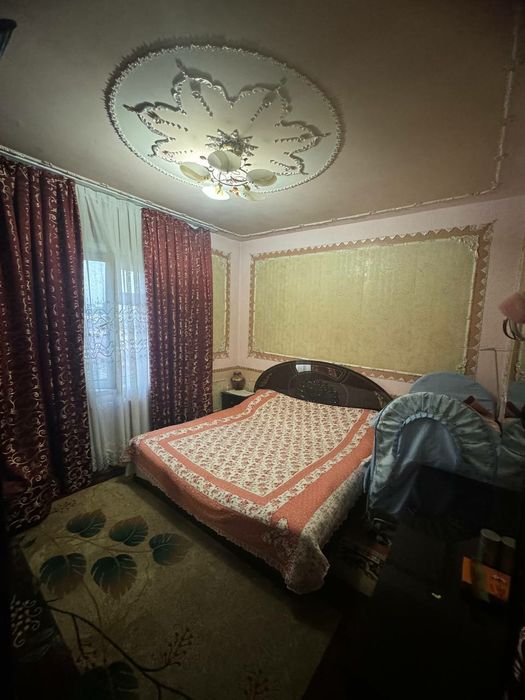 5 хонали квартира сотилади