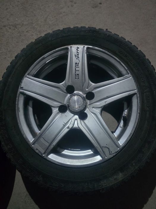 OZ RACING дискасы тағы басқа түрде диска бар