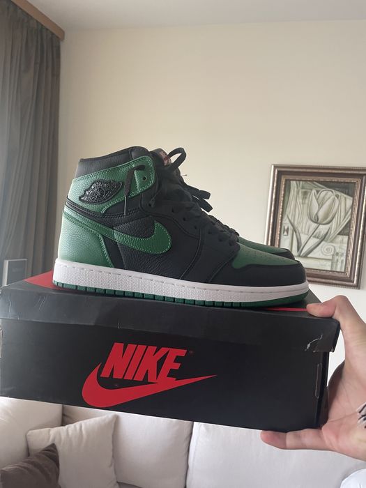 Jordan 1 Pine Green