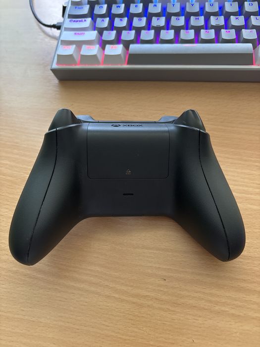 Vand Controller Xbox One Wireless + Usb | Negociabil