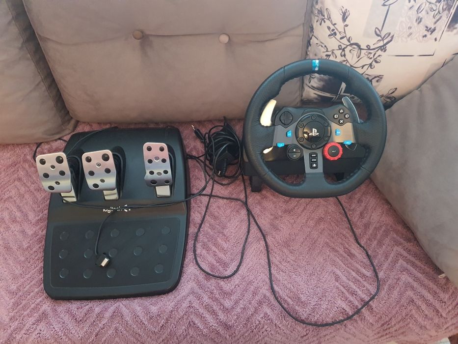 Logitech g29  за PS5,PS4