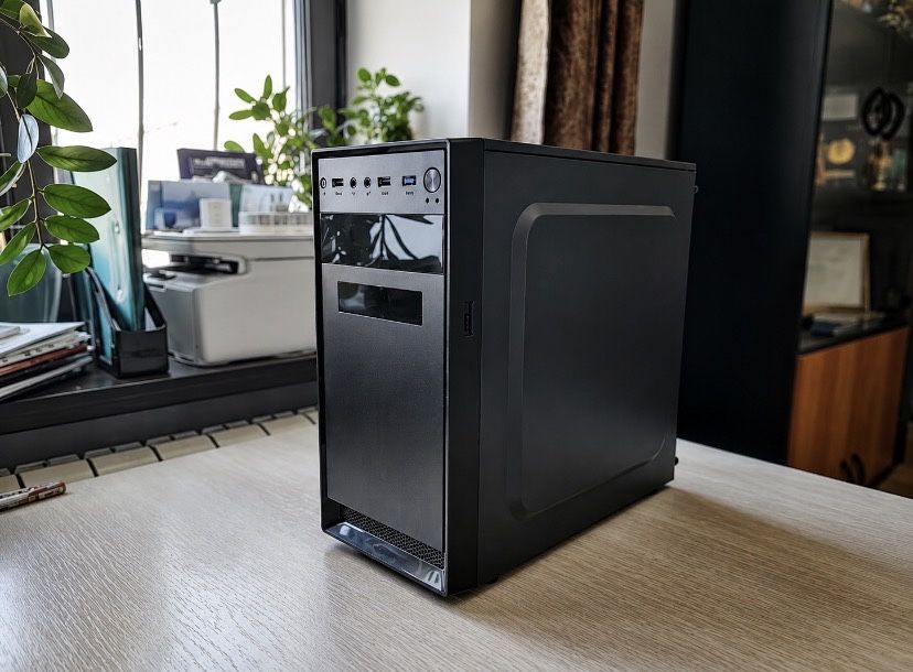 Системный блок : Core i5-4570 / 8GB RAM / SSD 240GB