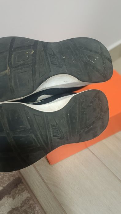 Оригинални Маратонки NIKE 37.5