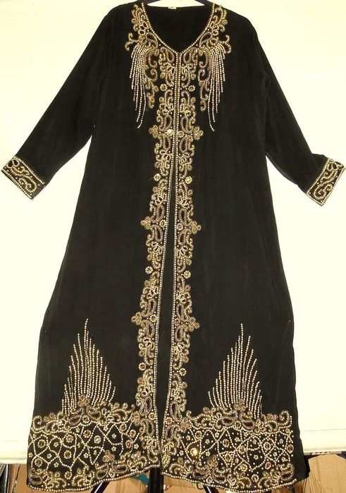 Rochie lunga,de ocazie,brodata stras,superba