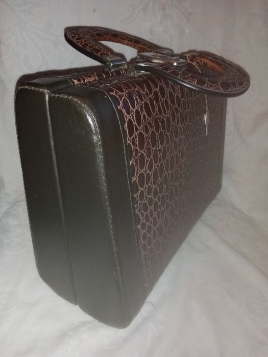 Сумка из натуральной кожи