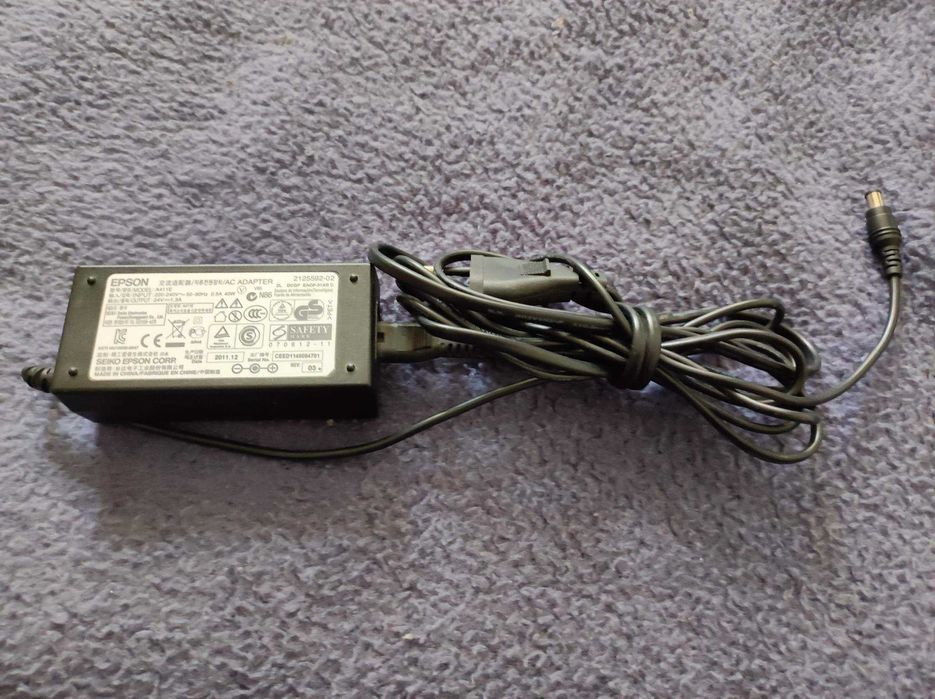 cabluri de alimentare, incarcator, laptop, imprimanta