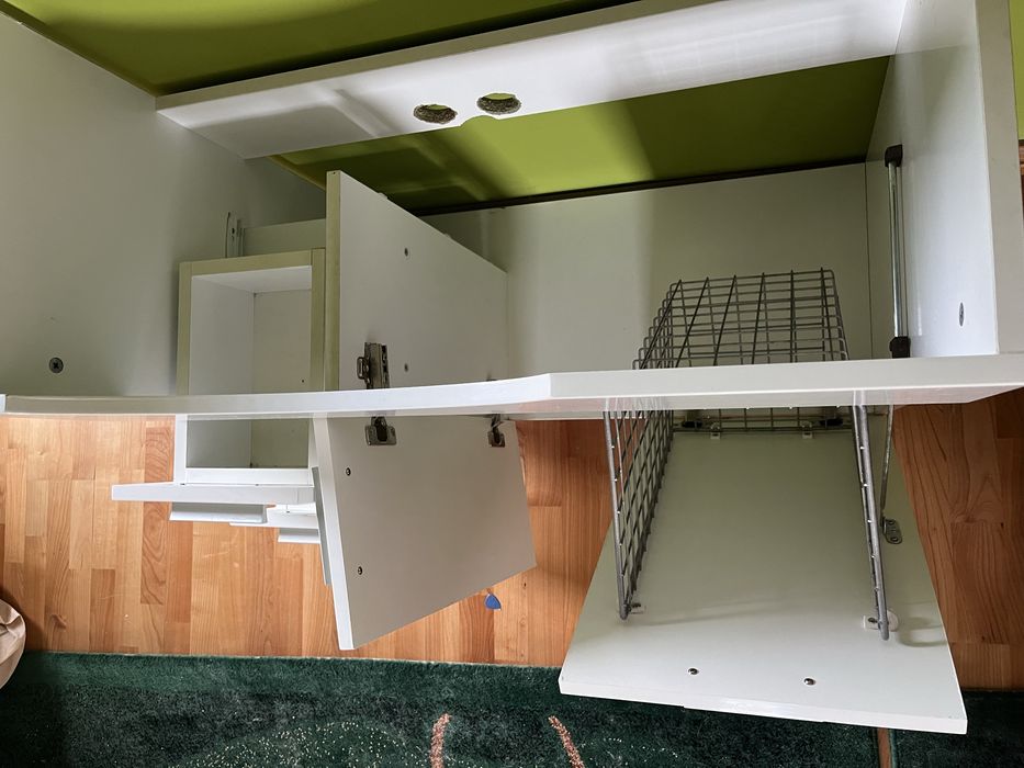 Продам тумбы для ванной комнаты