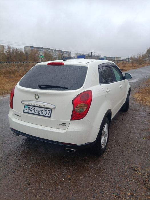 Продам кроссовер.