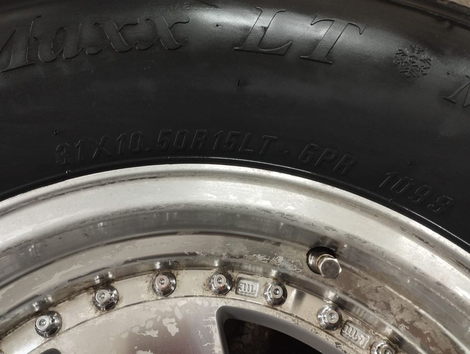 Резина с дисками