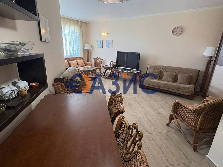 Продава се Двустаен апартамент в к.к. Слънчев бряг - 83 кв.м за 682 €/кв.м - Снимка #10