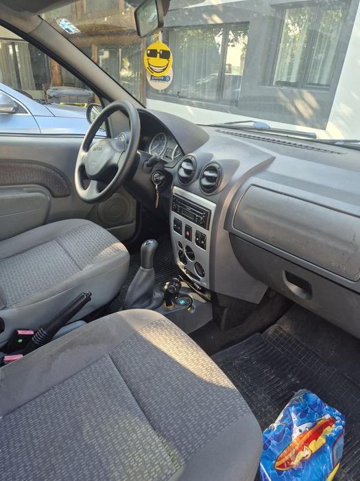 Dacia Logan 2007