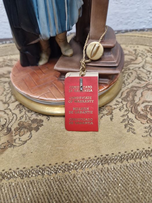 Италианска порцеланова фигура Капо ди Монде Capodimonde