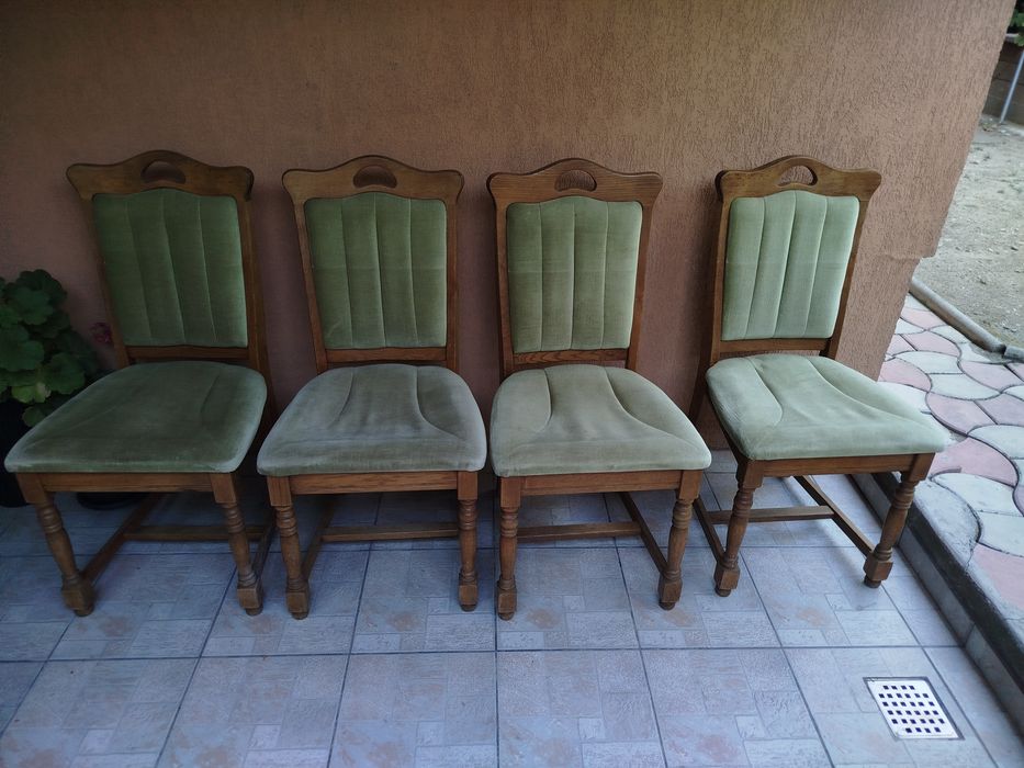 Masa extensibila lemn +scaune 4