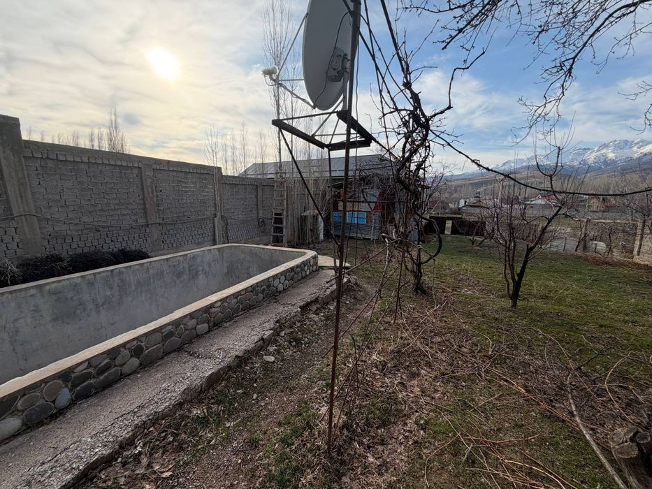 Bochkaning yuragida joylashgan quruq yer sotiladi