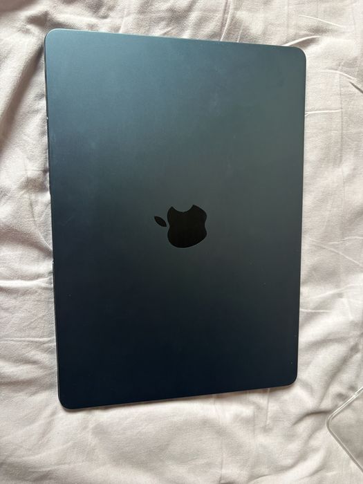 macbook air 13 2022 m2 8gb 256
