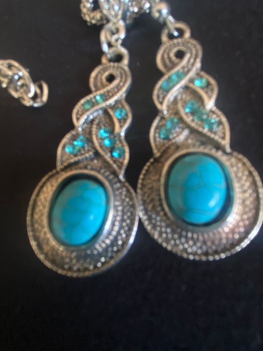 Дамски комплект цвят сребро