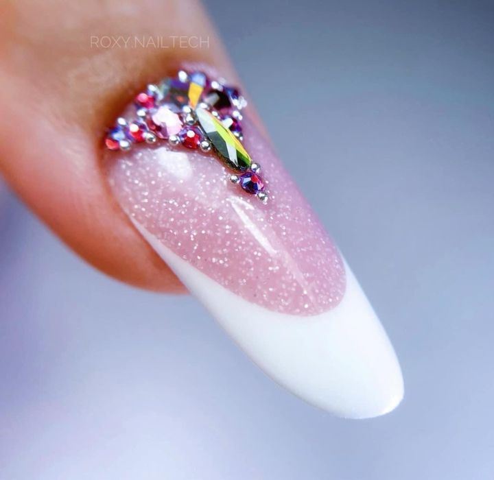 Unghii cu gel Sector5