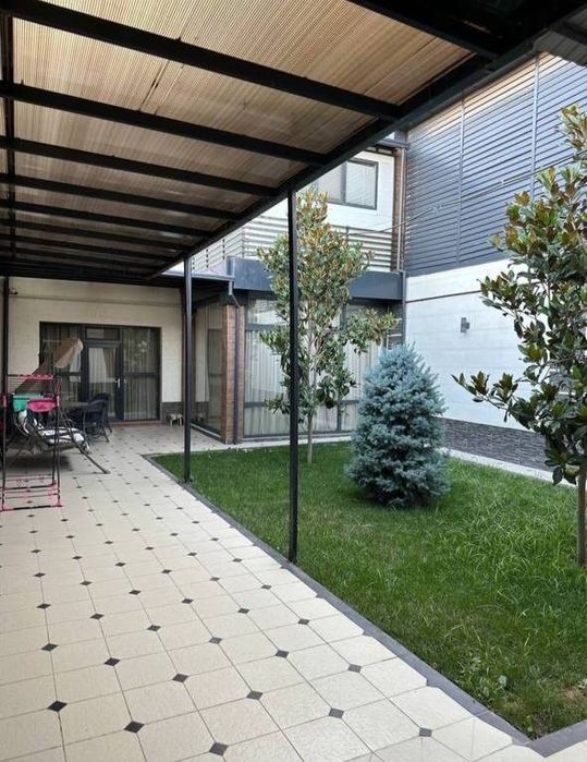 Дом кафе Arsenal Ул. Циолковского 3,2 сотки