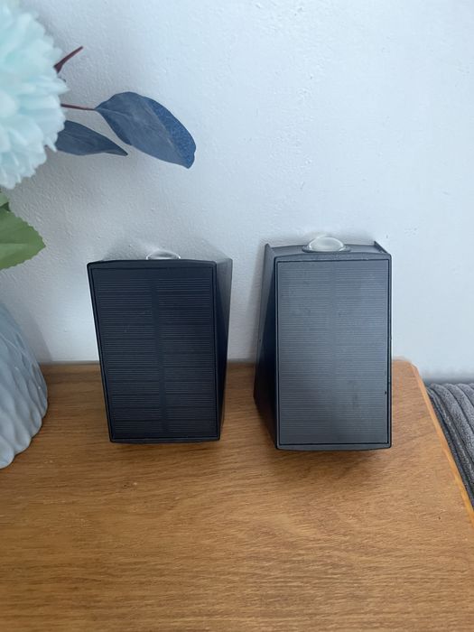 2 lumini solare de perete