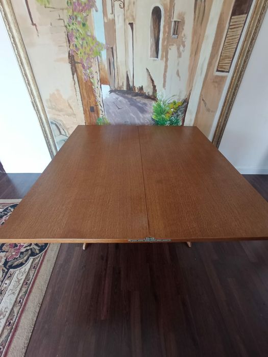 Продам стол большой