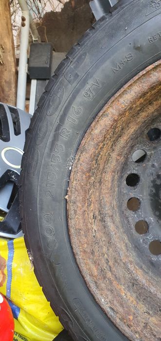 Vand anvelope 215 55 16 m+s