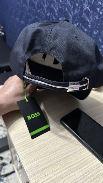 Кепка BOSS bold logo twill.