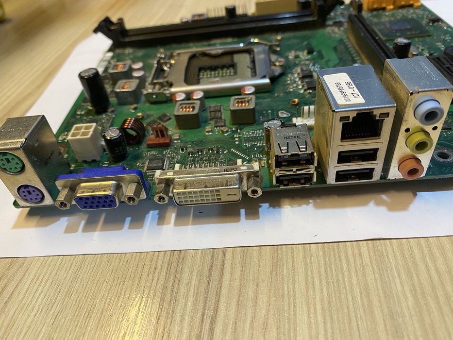 Продам рабочий пк без диска и видеокарты