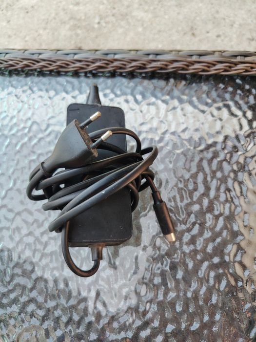 Vând 2 trotinete electrice