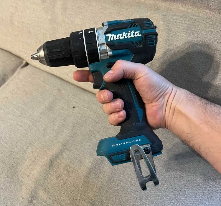 Masina gaurit insurubat Makita DHP484 Brushless 18V