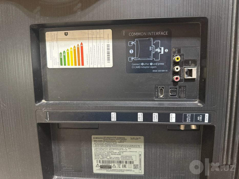 Samsung 55 talik televizor TU8500 (ekrani singan)