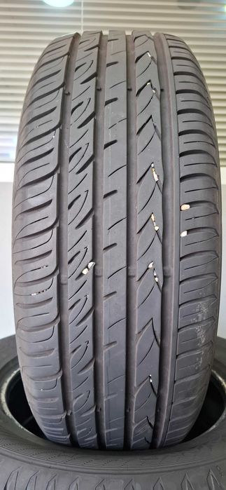 4бр. 215/65/16 Gislaved SUV 7.5mm грайфер, дот 23г.Безплатен монтаж