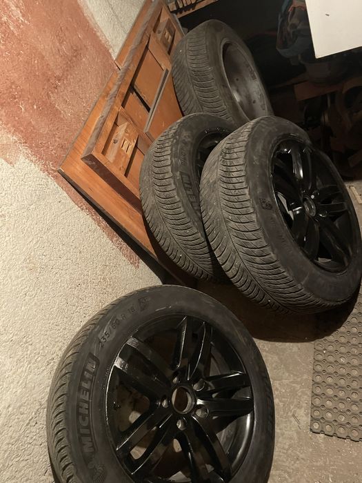 Джанти със зимни гуми за Audi MICHELIN Pilot Alpin 235/60/18