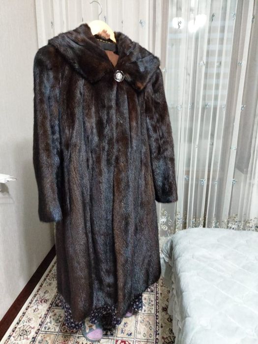 Шуба с капюшоном