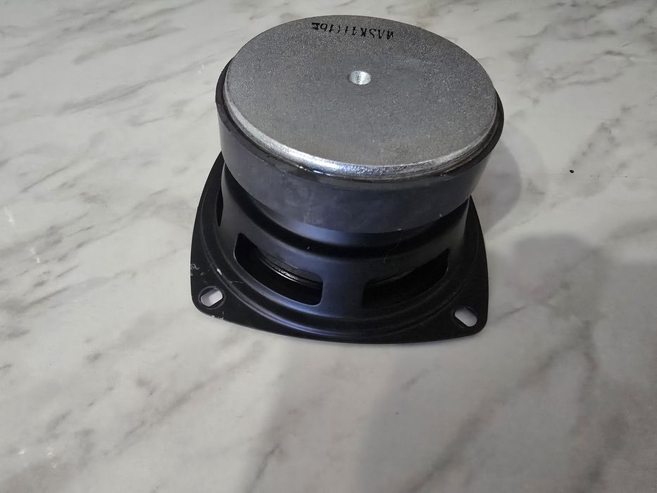 Калонка динамиклар ишлаши зур