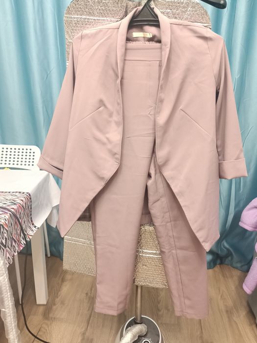 Продам женские вещи б/у