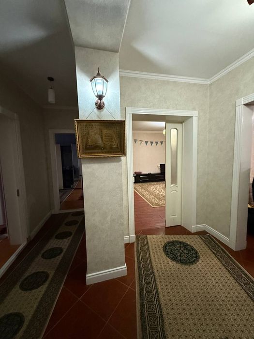 Продается Чиланзар е квартал банковские квартира 4/4/4 134 квадрат