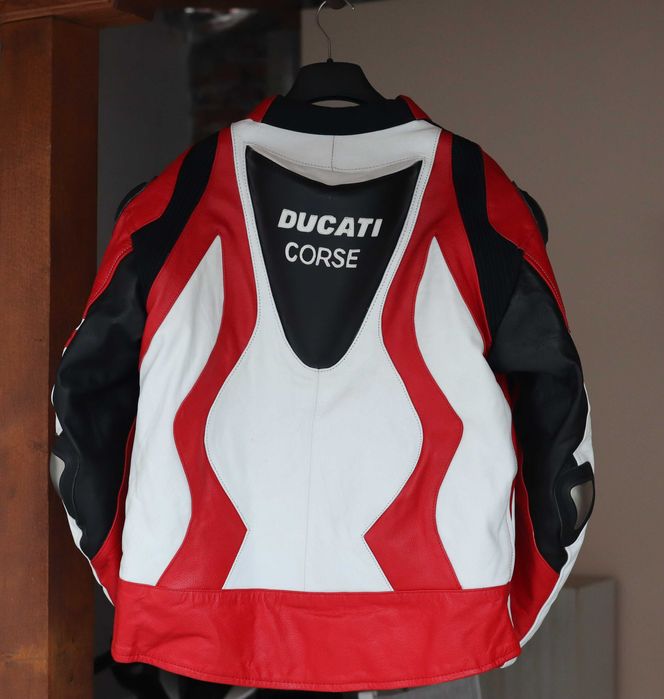 Яке от естествена кожа, DUCATI CORSE, размер М, (екипировка за мотор)