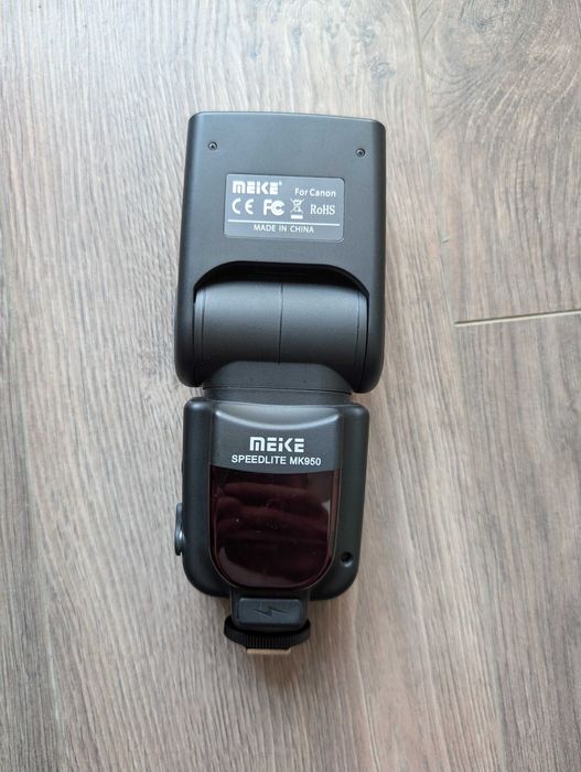 TTL Светкавица Meike MK950 за CANON