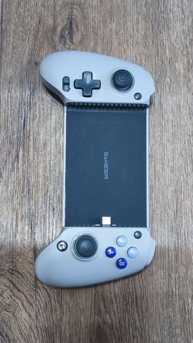 Игровая приставка