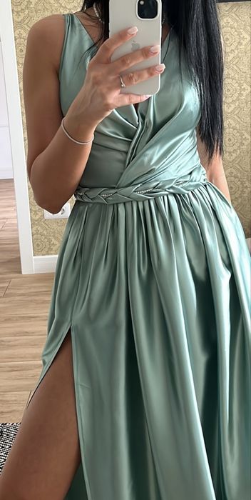 Rochie domnisoara de onoare/seara vernil