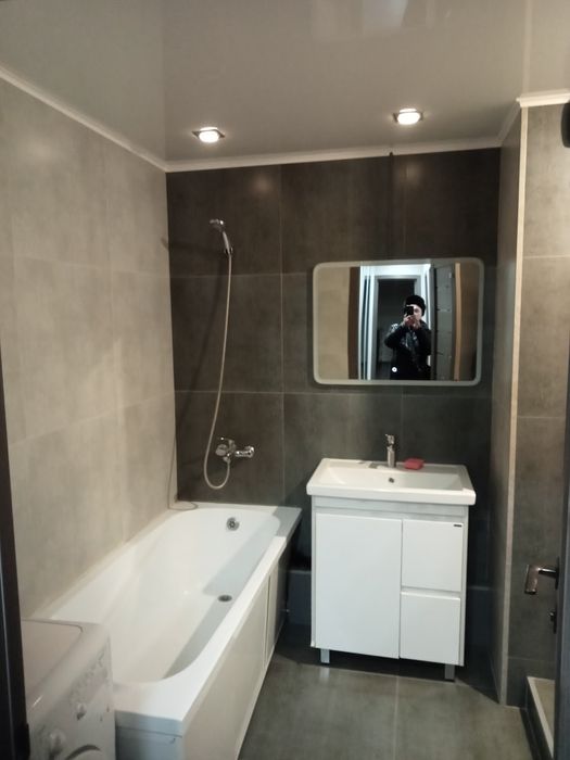 Сдаётся 3ком люкс Сутюшева 15