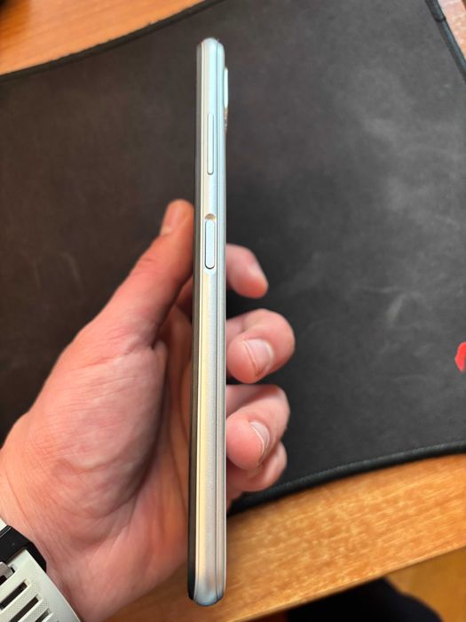 Samsung Galaxy A22 5G 64GB Бял